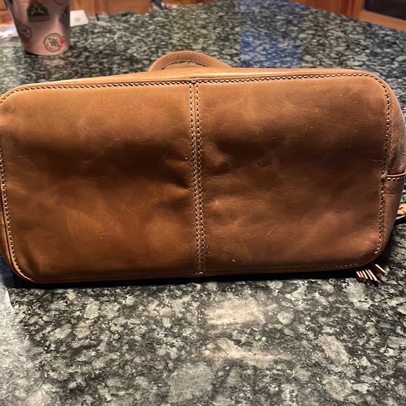 NWT Rare FRYE Melissa Carryall - Picture 7 of 12